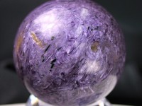【USAツーソンミネラルショー商品】1点物！超希少！美麗★世界三大ヒーリングストーン★極上照り・艶★ロシア/ムルン山脈産/天然石/チャロアイト丸玉ボール(Charoite/チャロ石)/76mm/1個【