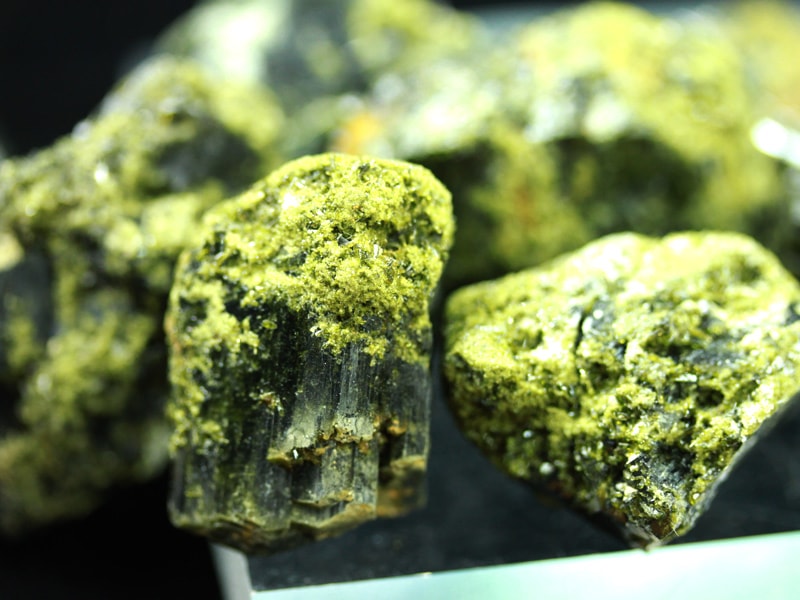 原石天然石浄化 ウルグアイ産 グリーンエピドート アメジストクラスター15