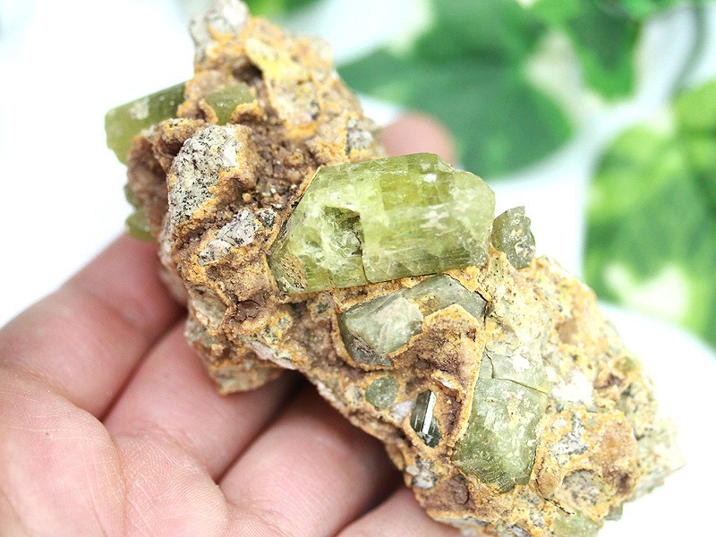 118g 母岩付きカイヤナイト 鉱物標本 美品 【公式通販】