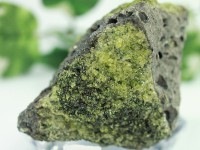 ≪原石祭り20%OFF≫【USAツーソンミネラルショー商品】1点物！★人気の鉱物★群生結晶★USAアリゾナ州産★天然原石/ペリドット母岩付き原石(橄欖石/オリビン/Peridot/Olivine)/約