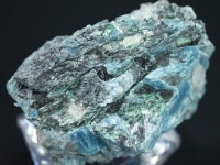 ≪原石祭り30%OFF≫【USAツーソンミネラルショー商品】1点物★超希少色！★美結晶パライバカラー★ブラジル産★天然原石/パライバカイヤナイト原石(Paraiba Kyanite/藍晶石)/約286