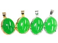 限定入荷！★繁栄・成功・健康の石として幅広い年代に定番人気★天然石/翡翠（ひすい・ジェイド・jade）ペンダントトップ/大粒オーバル/シルバーカラー/1個【天然石/パワーストーン】【アメリカツーソン・