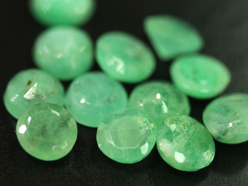 在庫処分SALE！85％OFF】極上！高発色☆世界四大宝石☆高品質宝石  