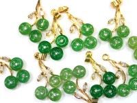 限定入荷！★繁栄・成功・健康の石として幅広い年代に定番人気★天然石/翡翠（ひすい・ジェイド・jade）ペンダントトップ/ラウンドフラワー/ラインストーン/ゴールドカラー/1個【天然石/パワーストーン】