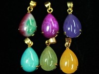 限定入荷！★繁栄・成功・健康の石として幅広い年代に定番人気★天然石/紫翡翠（ひすい・ジェイド・jade）ペンダントトップ/大粒ドロップ/ゴールドカラー/1個【天然石/パワーストーン】【アメリカツーソン