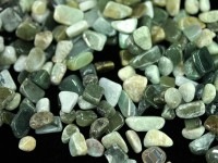 艶々発色★天然石さざれチップ/翡翠（ひすい・ヒスイ・ジェイド・jade）/Lサイズ/1kg/粒サイズ約3-15mm【ネコポス不可】【天然石/パワーストーン】【アメリカツーソン・香港展示会・世界各地出展