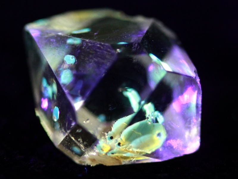 天然】アクアマリン 印鑑材 9.2g（個人印鑑/実印/粒界チタン/金/丸寸胴  