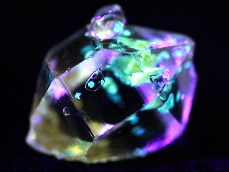 超レア☆石油フローライト○パキスタン 超レア☆石油フローライト