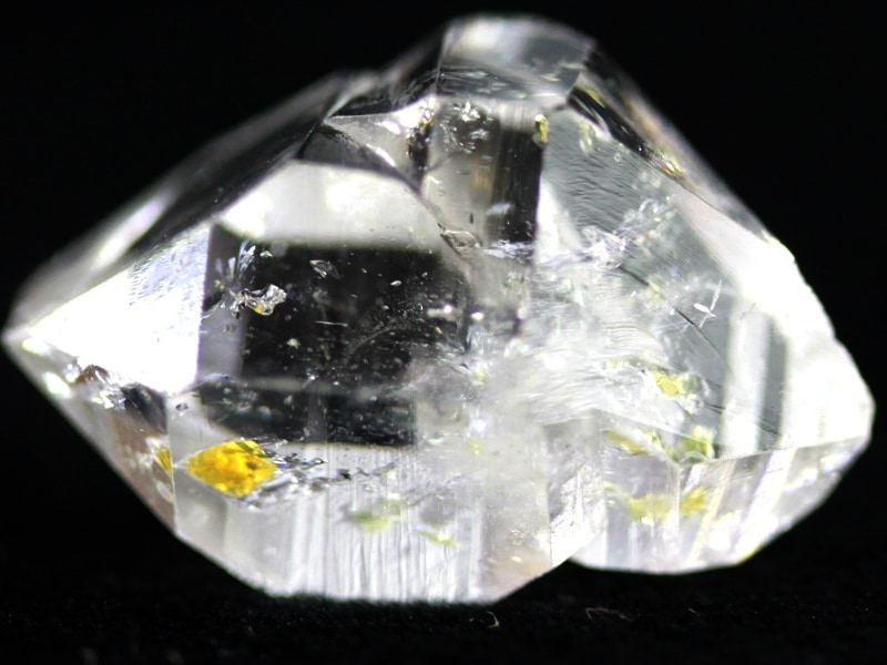 1点物】超希少！☆激レア！石油を内包した神秘の水晶☆蛍光発色