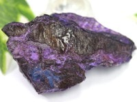 【USAツーソンミネラルショー商品】希少レア！1点もの★高発色★世界三大ヒーリングストーン★天然原石/南アフリカ産スギライト(Sugilite・杉石)原石/約64g/1個【ネコポス不可】【天然石/パワ