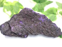 【USAツーソンミネラルショー商品】希少レア！1点もの★高発色★世界三大ヒーリングストーン★天然原石/南アフリカ産スギライト(Sugilite・杉石)原石/約105g/1個【ネコポス不可】【天然石/パ