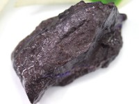 【USAツーソンミネラルショー商品】希少レア！1点もの★高発色★世界三大ヒーリングストーン★天然原石/南アフリカ産スギライト(Sugilite・杉石)原石/約12g/1個【ネコポス不可】【天然石/パワ