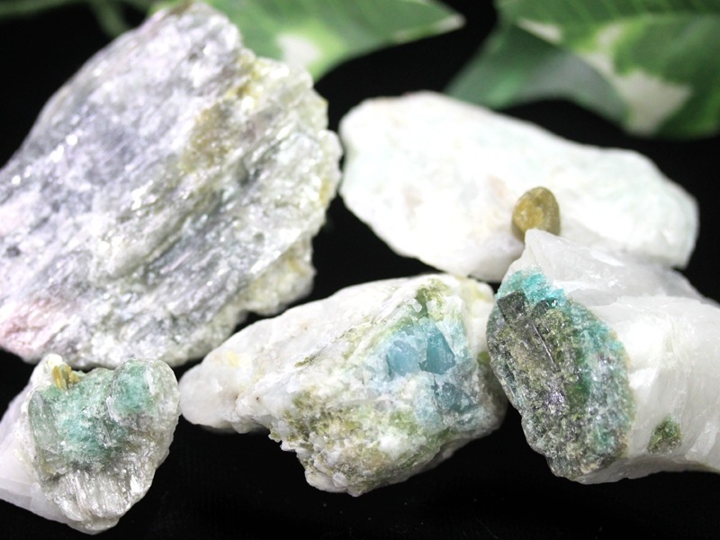 貴重 ハイアライトオパール トルマリン 共生 原石 クラスター カラー