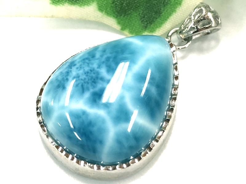 ラリマー　三大ヒーリングストーン　ペンダントトップ　ドミニカ共和国産 ラリマー 三大ヒーリングストーン ペンダントトップ 天然石