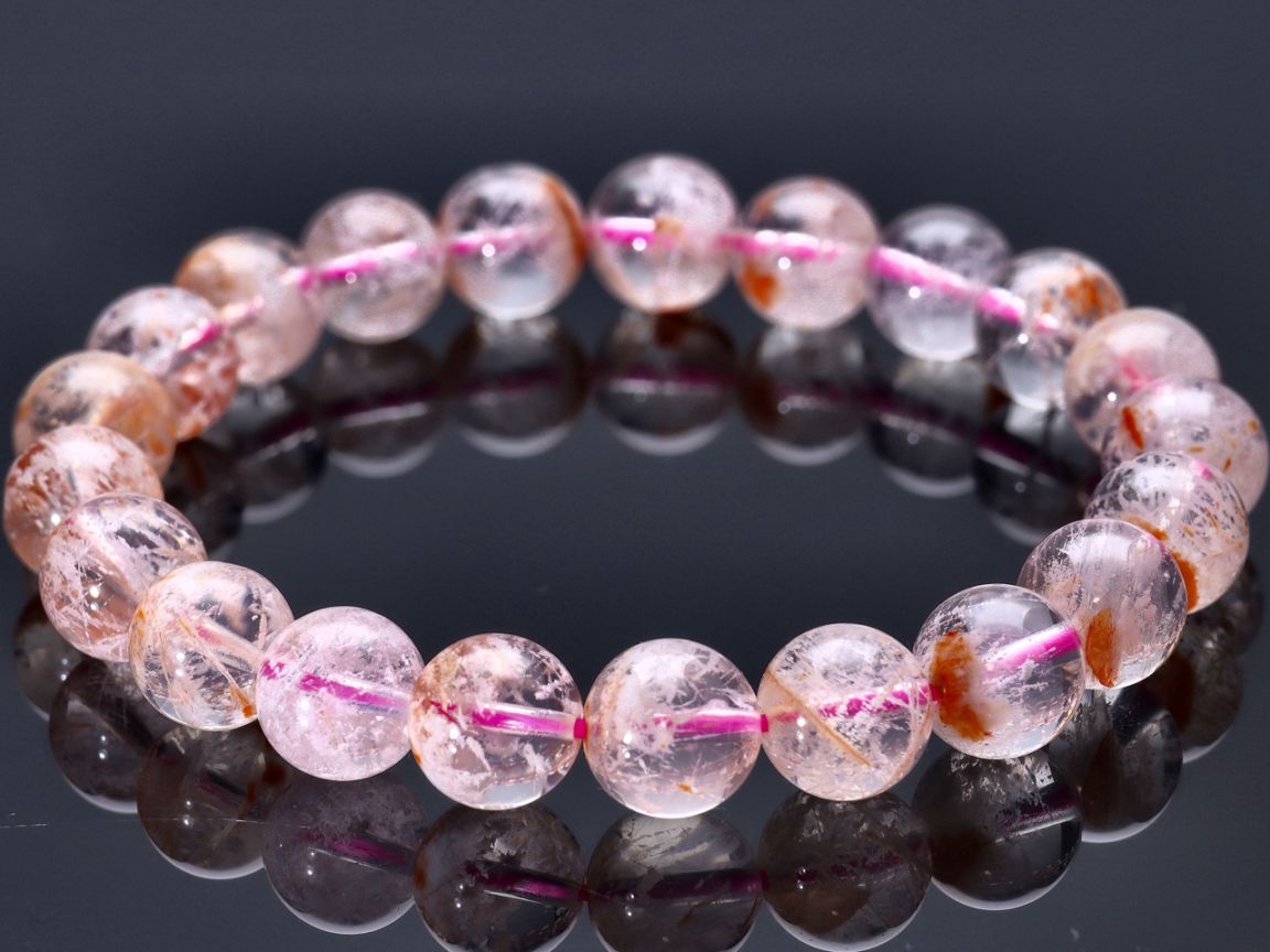 天然石ブレスレットタロ様2点おまとめアイリスクォーツ水晶ムーンストーントパーズ 天然石ブレスレットタロ様2点おまとめアイリスクォーツ水晶