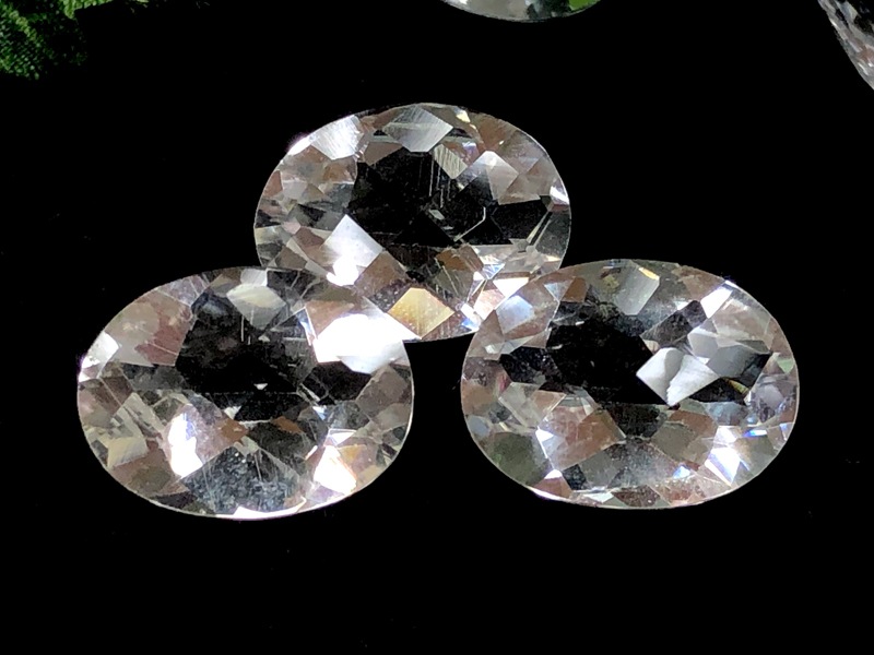 限定入荷☆極上！透明度抜群◎☆強力パワーヒマラヤ産☆宝石ルース 