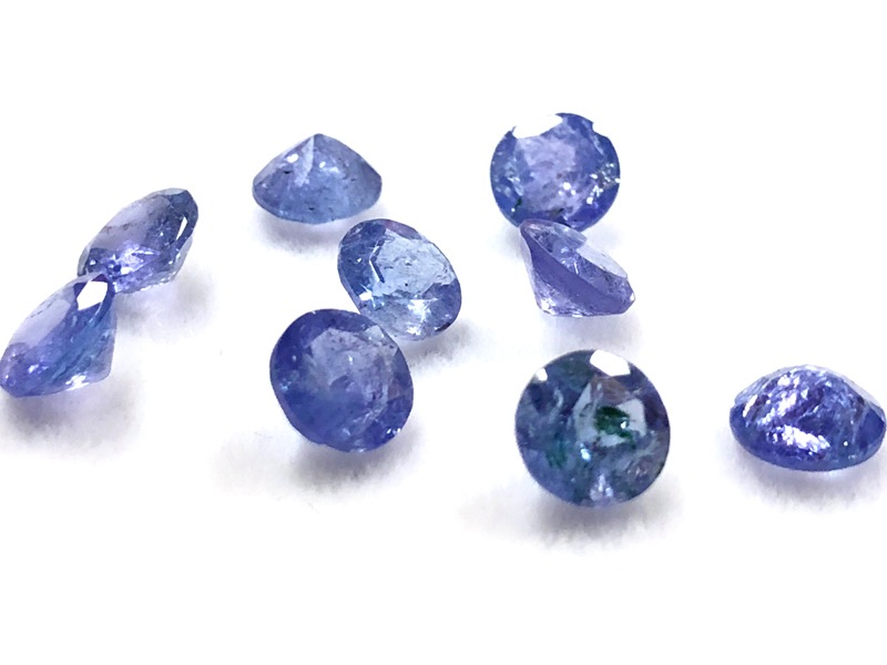 光によって色を変える幻想的な石☆チェンジカラー☆宝石ルース