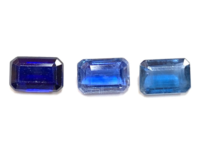 美しいブルーカラー☆宝石ルース/カイヤナイト（藍晶石/Kyanite 