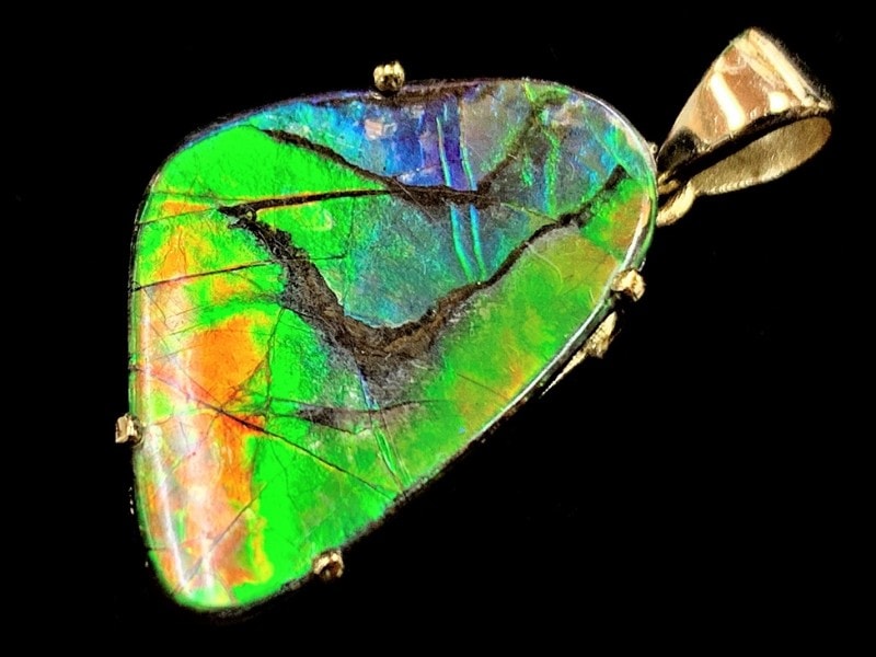 1点物】超激レア！虹色に輝くイリデッセンス☆アンモナイト化石宝石