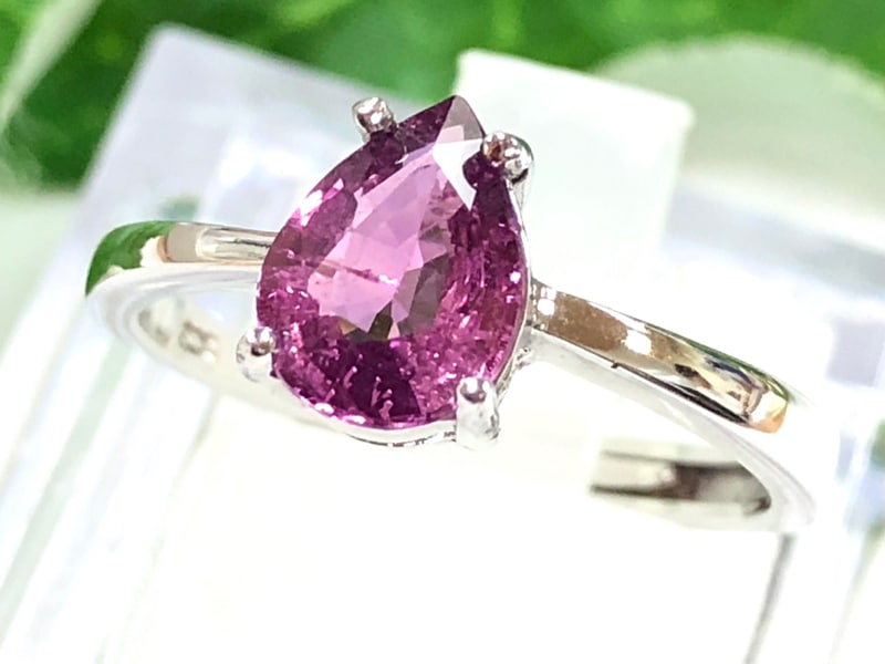 クンツァイト ピンクサファイア ペンダントトップ ワイヤージュエリー