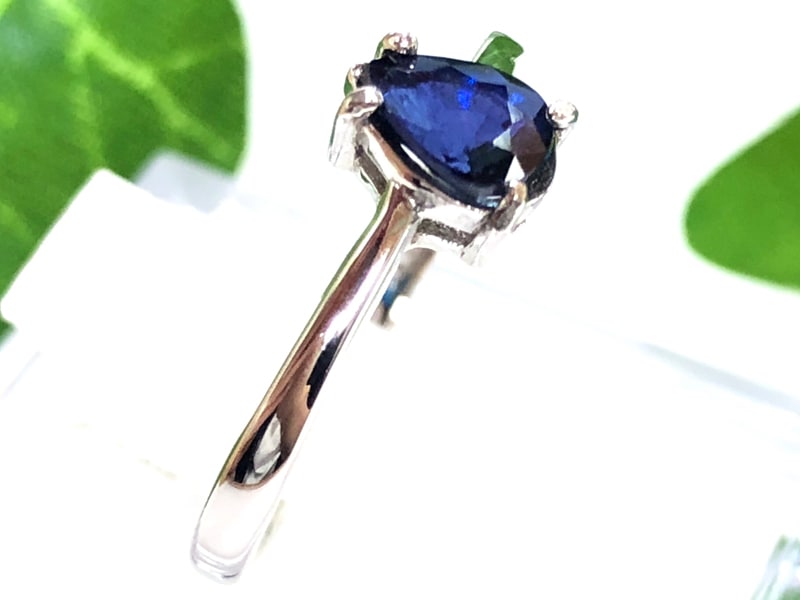 世界四大貴石☆艶やかティールカラー】サファイア リング