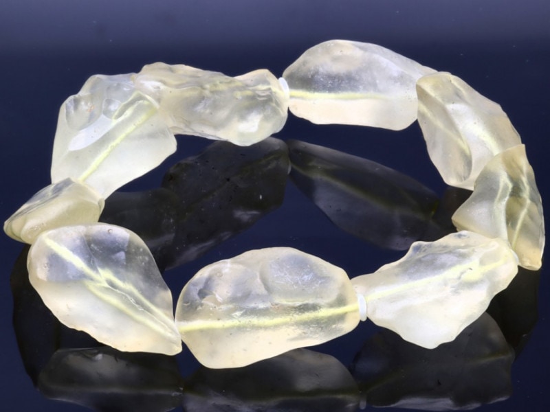 大特価超高品質 リビアングラスリビアン