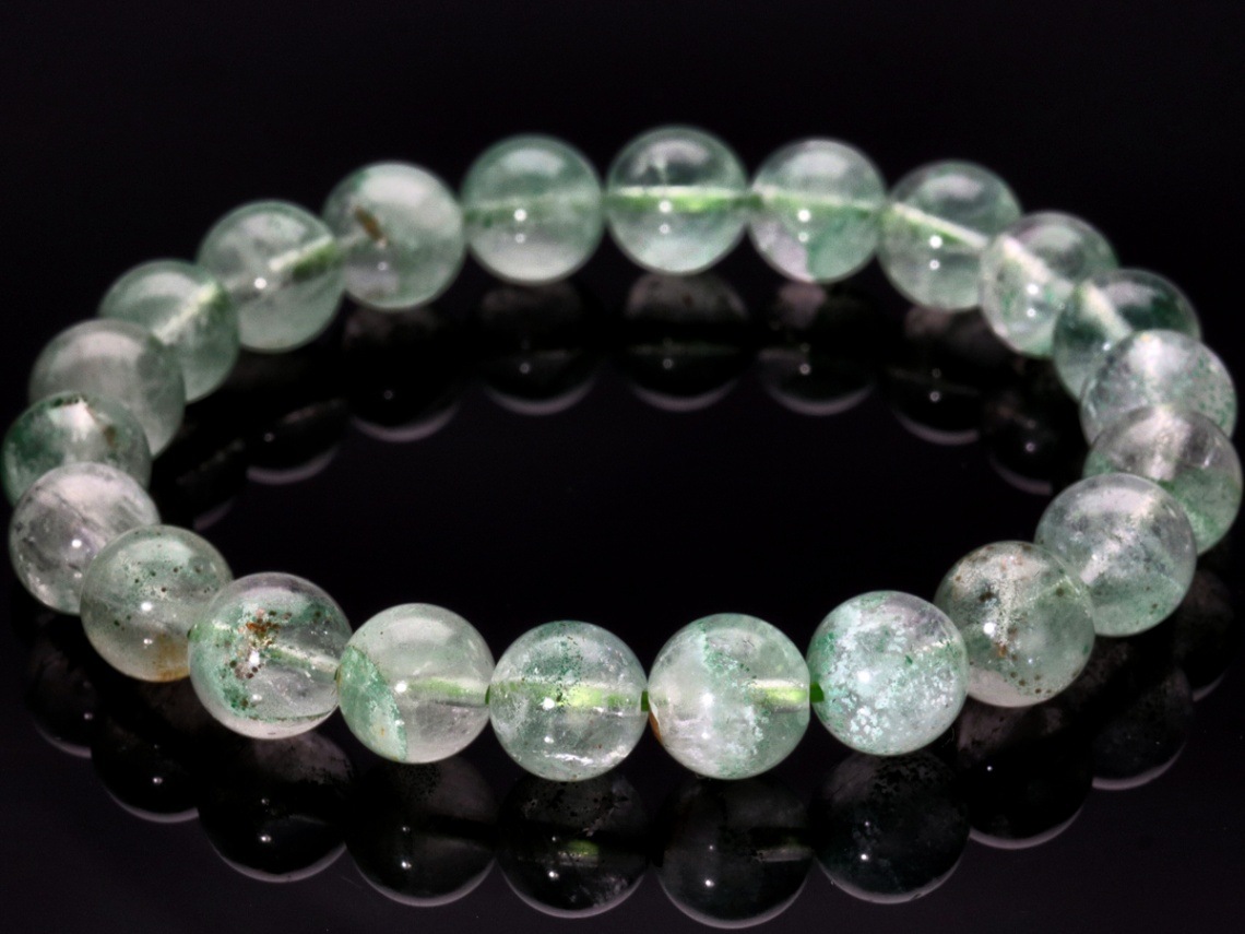 モルダバイト　リビアングラス　さざれ石　グリーンファントムクォーツ　ブレスレット モルダバイトリビアングラスさざれ石グリーンファントムクォーツ