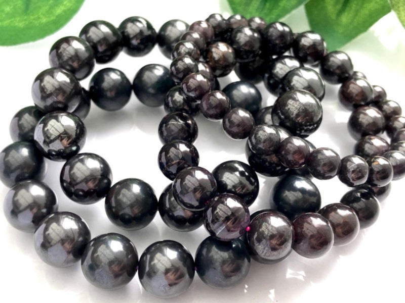 世界三大ヒーリングストーン☆天然石ブレスレット/ブラックアイアン  
