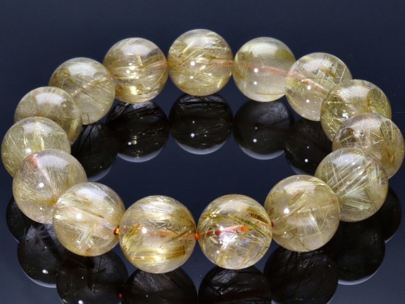 タイチンルチル ペンダントトップ 約15mm 天然ダイヤモンド3粒（3mm）入り タイチンルチル ペンダントトップ 約15mm 天然ダイヤモンド3粒（3mm