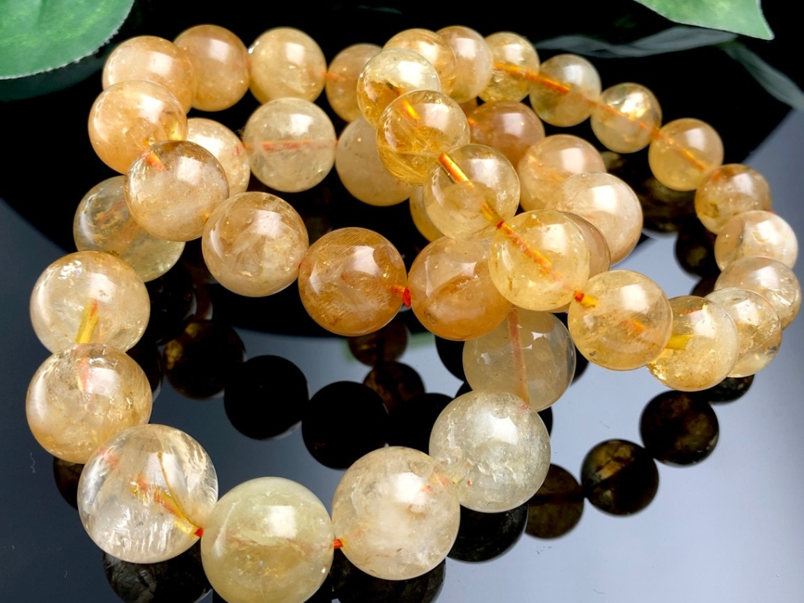 【天然石ブレスレット】自信 魅力を高める イエローメノウ ハニーストーン 花 天然石ブレスレット】自信 魅力を高める イエローメノウ ハニー