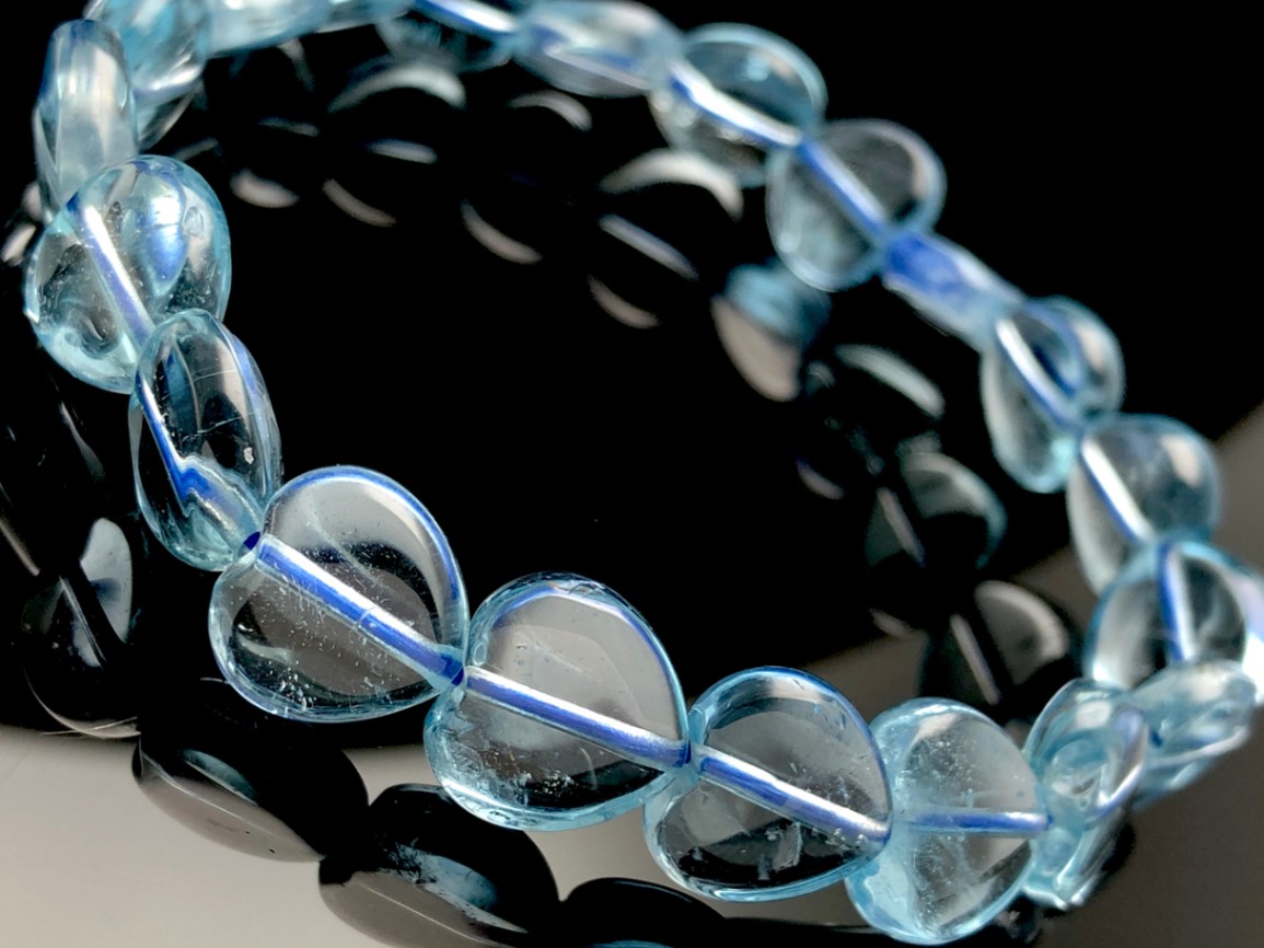 1点もの】透明度◎☆美しいブルーカラー☆天然石ブレスレット/ロンドン  