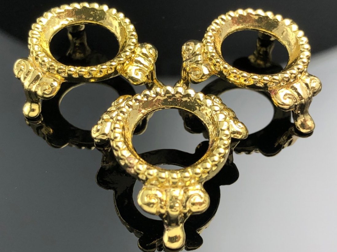 ゴージャスデザイン☆天然石スフィア用台座/ディスプレイ/ゴールド