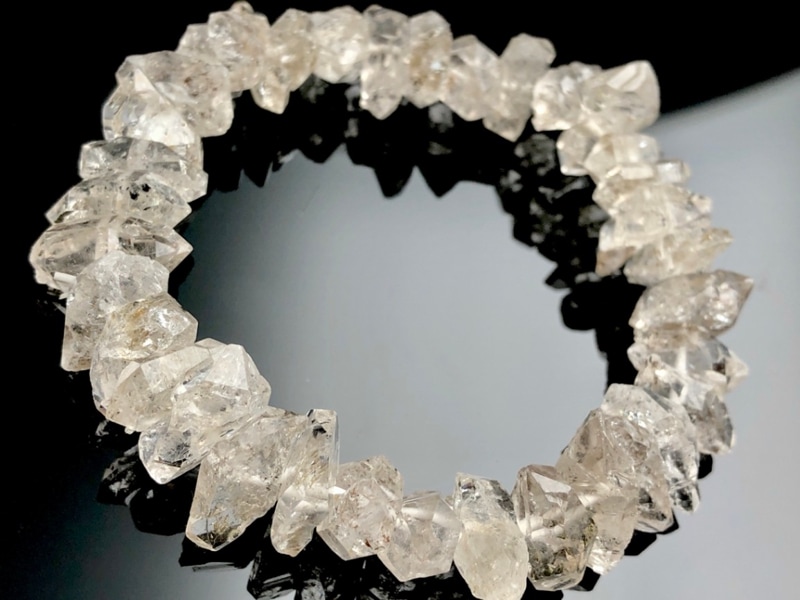 【パキスタン産】ライトスモーキーダイヤモンドクォーツ パキスタン産ダイヤモンドクォーツ ライトスモーキー 青・オレンジ