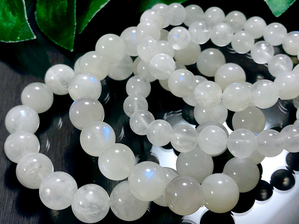 人気のブルーシラー☆天然石ブレスレット/ホワイトブルームーン