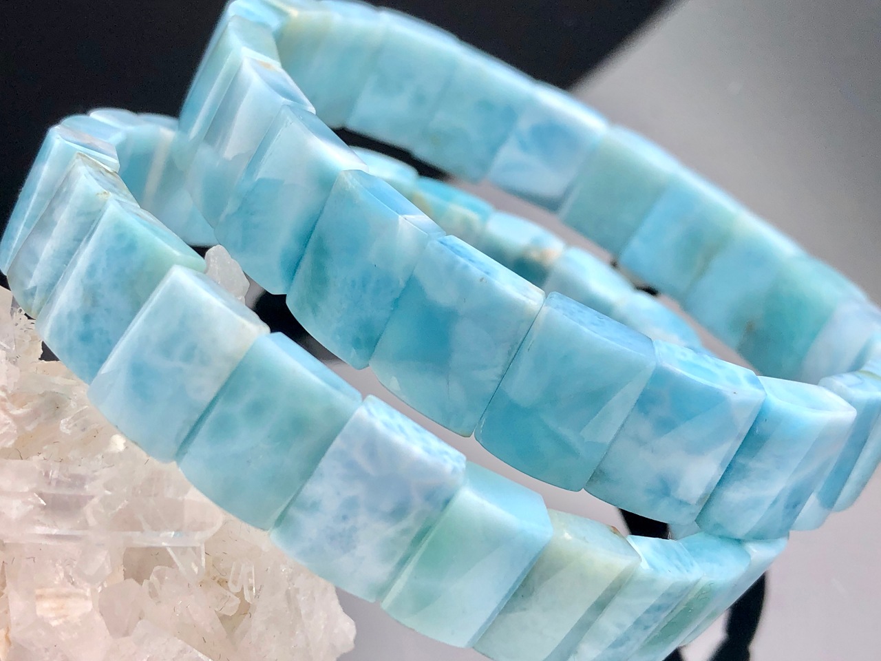 世界三大ヒーリングストーン☆カリブ海の宝石☆ドミニカ産☆天然石  