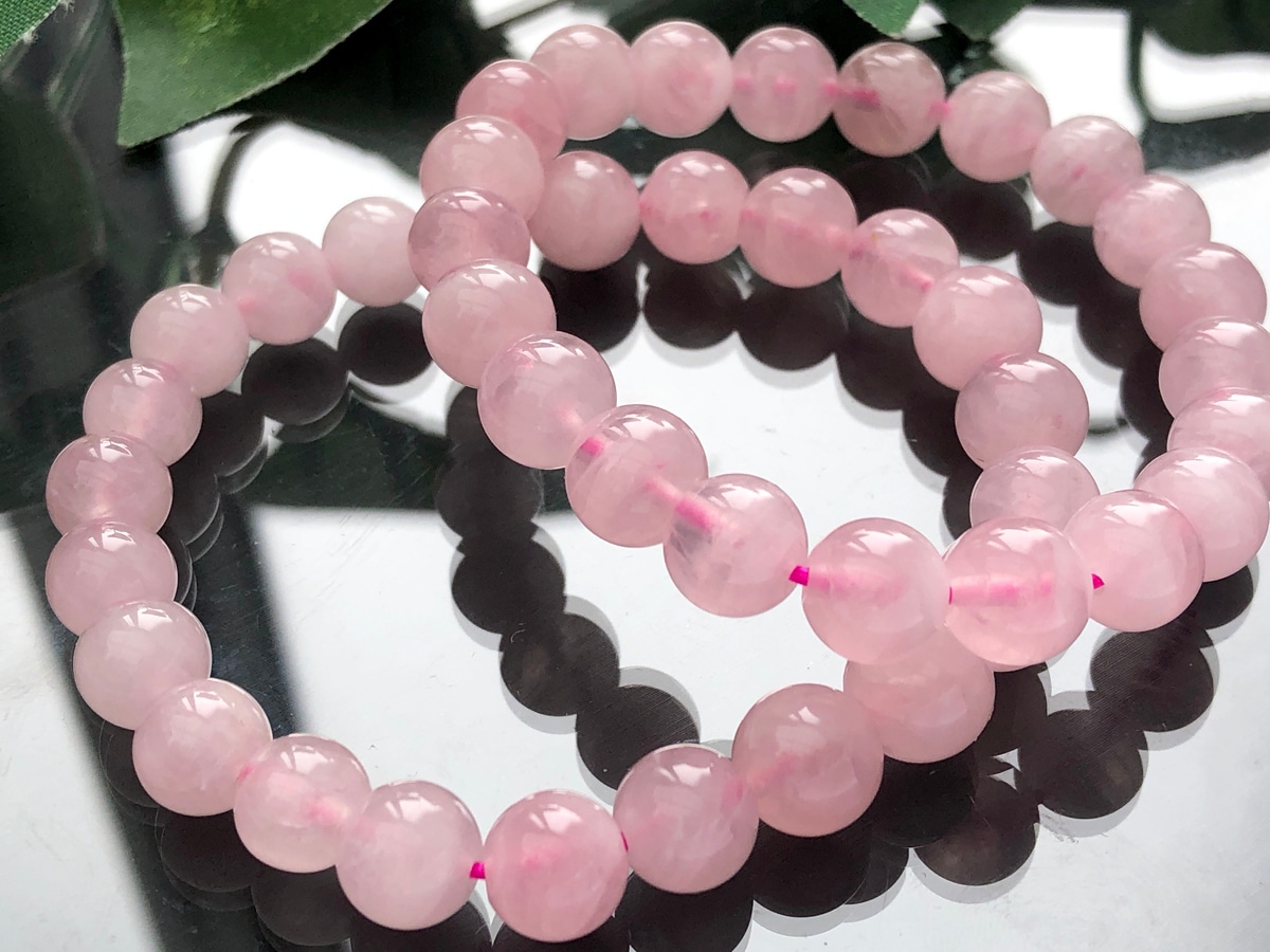 マダガスカル産ディープローズクォーツのブレスレット ディープローズクォーツ（産地・マダガスカル） ラウンド12mm