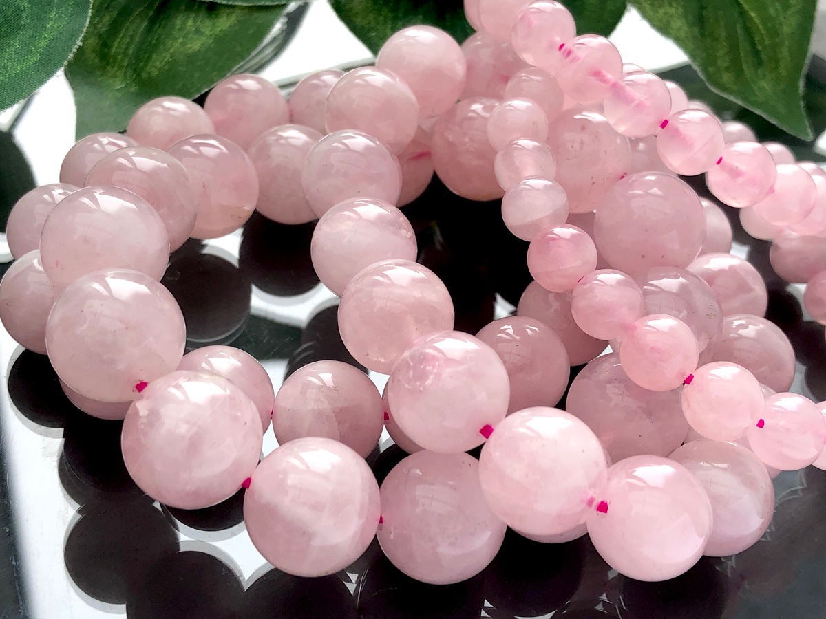 ローズクォーツ　スカル　マダガスカル　濃いめ　ピンク　天然石 ディープピンクカラー☆マダガスカル産ディープローズクォーツ☆天然石