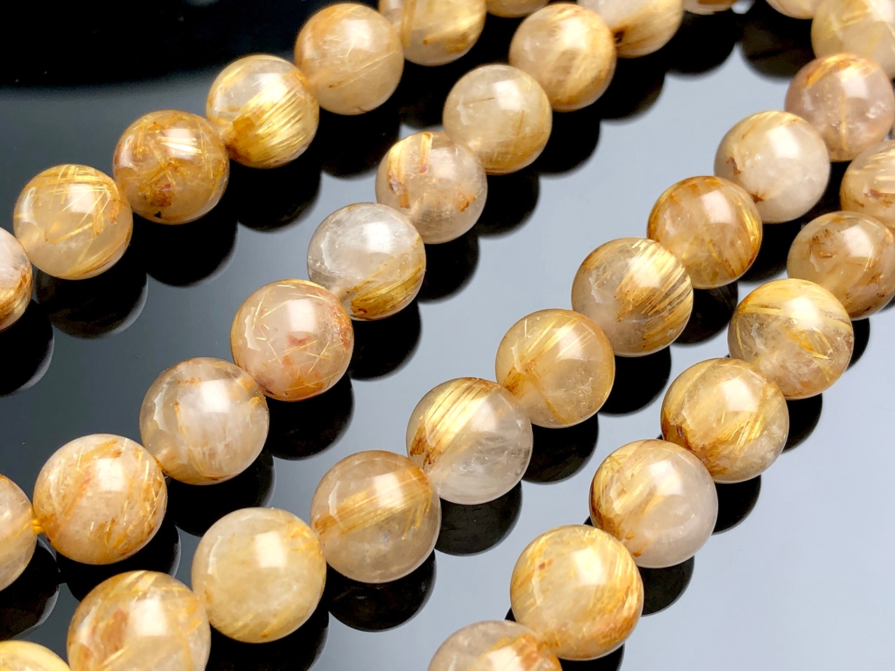 【希少】褐色庭園入り　繊細針の上品な煌めき　金運 勝負運の象徴　ルチル 褐色庭園入り 繊細針の上品な煌めき 金運・勝負運の象徴