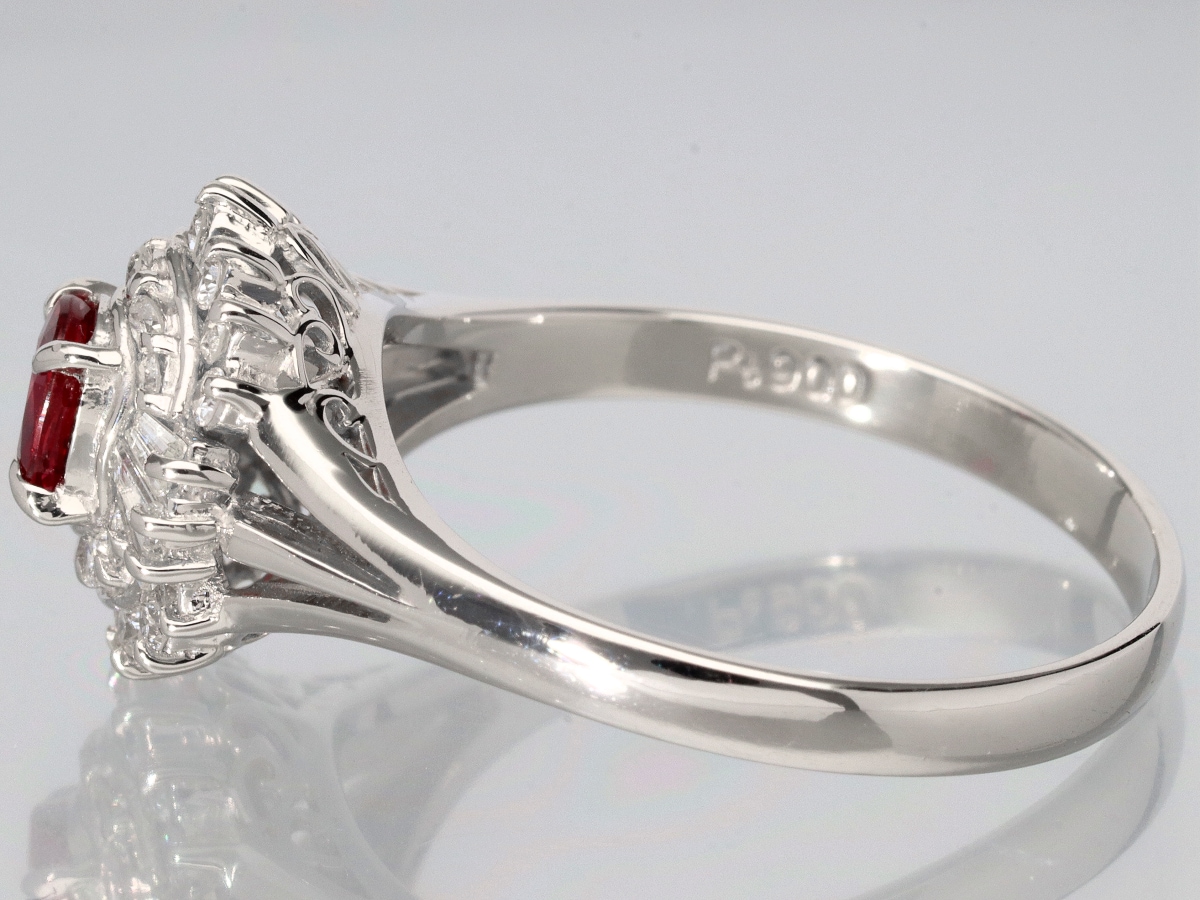 1点物】鑑別書付き☆世界四大宝石☆Pt900☆0.32ct☆オーバルミックス