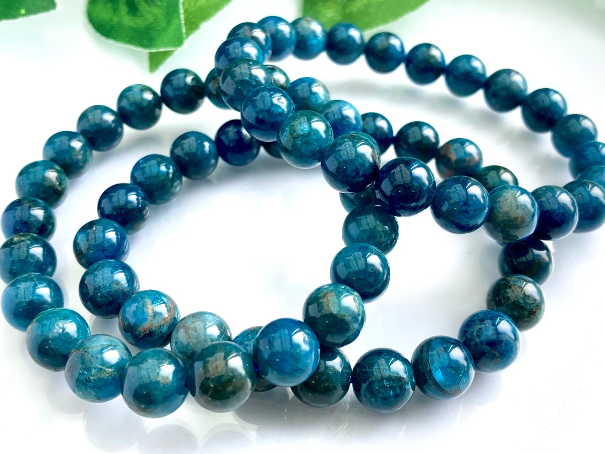 艶々ブルー☆絆を強める石☆ブラジル産☆天然石ブレスレット/ディープ