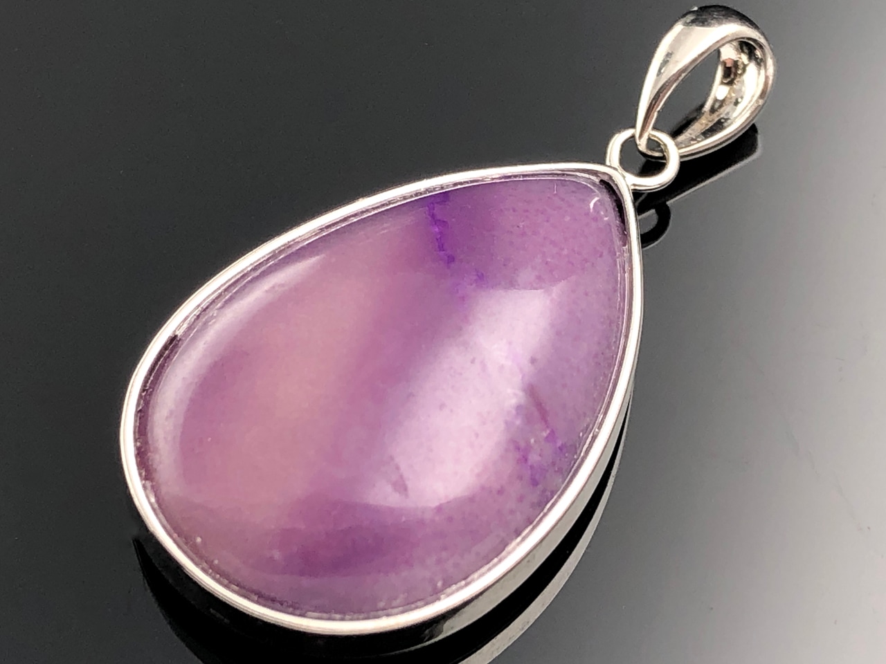 【超激レア希少石】天然ピンクマイカインクォーツ　特大ペンダント 超激レア希少石】天然ピンクマイカインクォーツ特大ペンダント