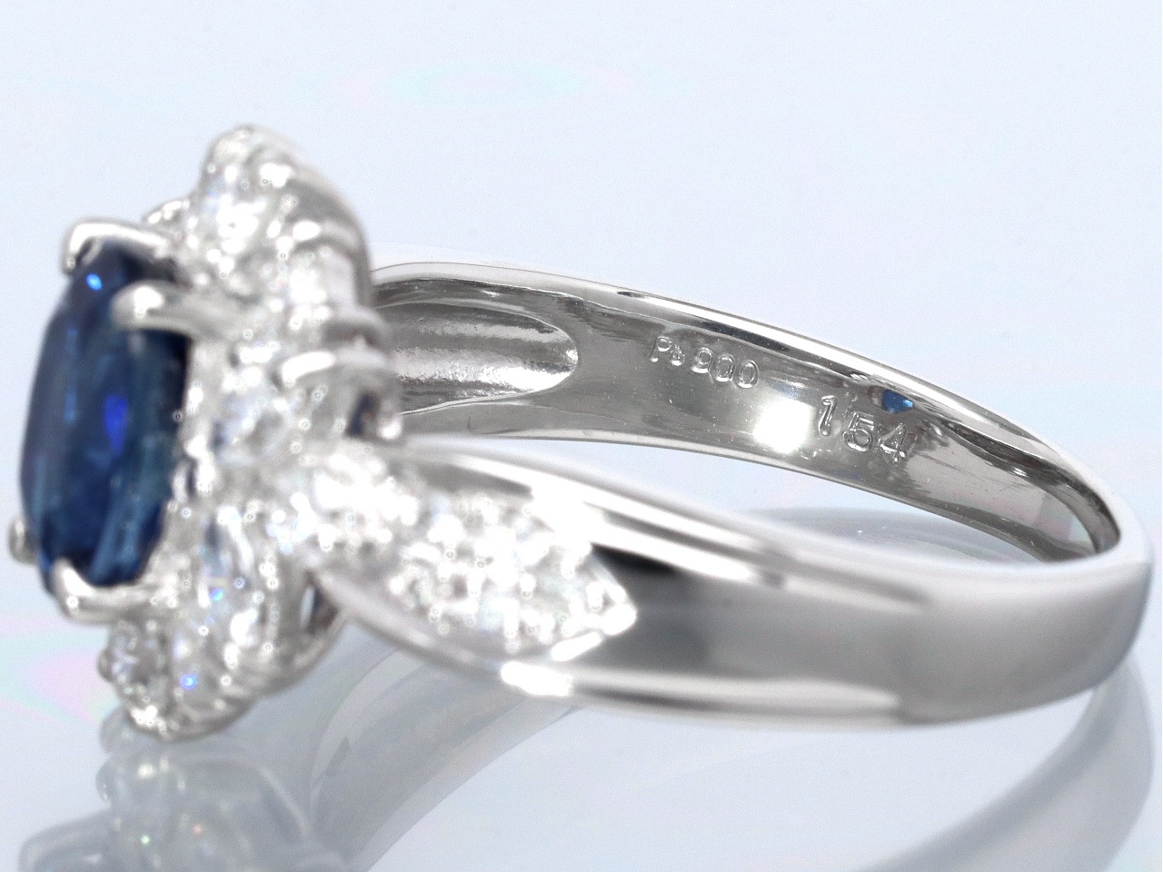 1点物】鑑別書付き☆世界四大宝石☆Pt900☆1.54ct☆オーバル