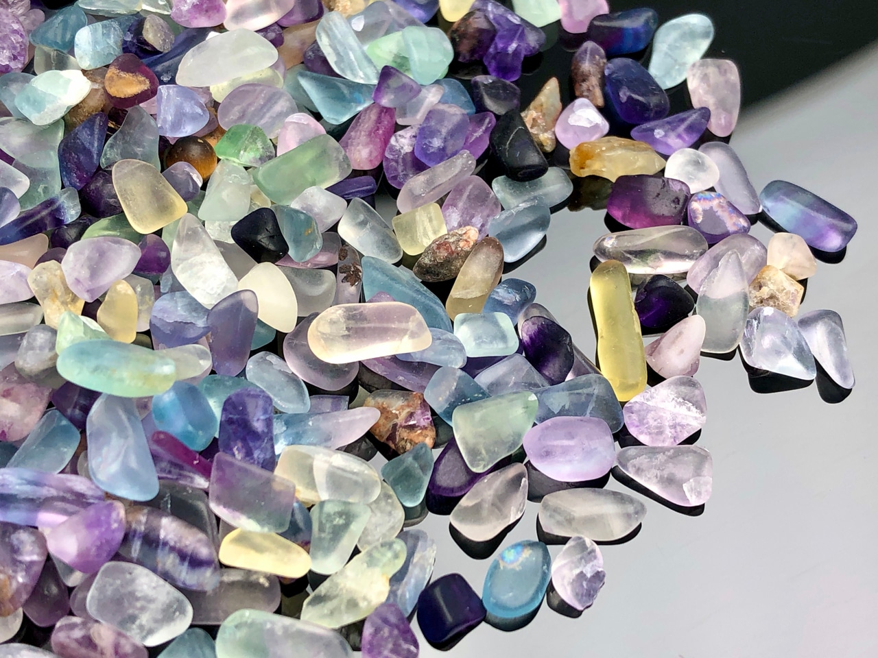 ★決算セール★愛の守護石♡【1kgアメジスト『紫水晶』さざれ】❤ ☆決算セール☆愛の守護石♡【1kgアメジスト『紫水晶』さざれ