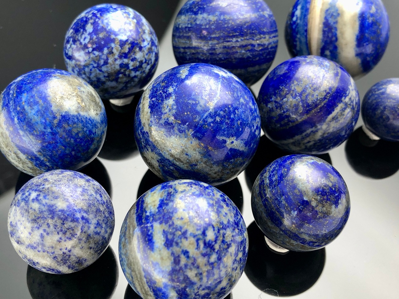 高品質シルバーキラキラパイライトスフィア