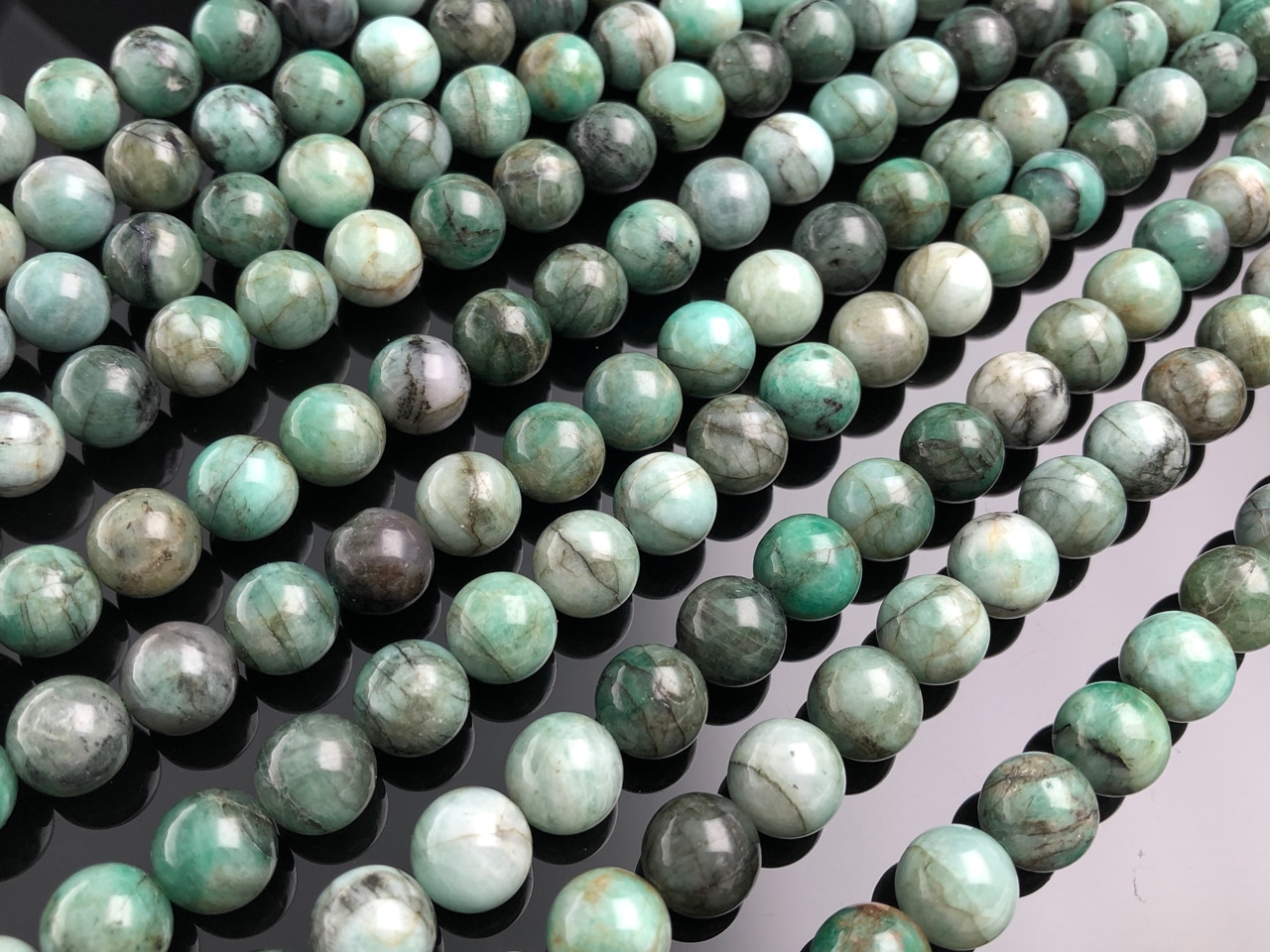 Group 家具・インテリア 送料無料☆希少 エメラルドグリーンの勾玉