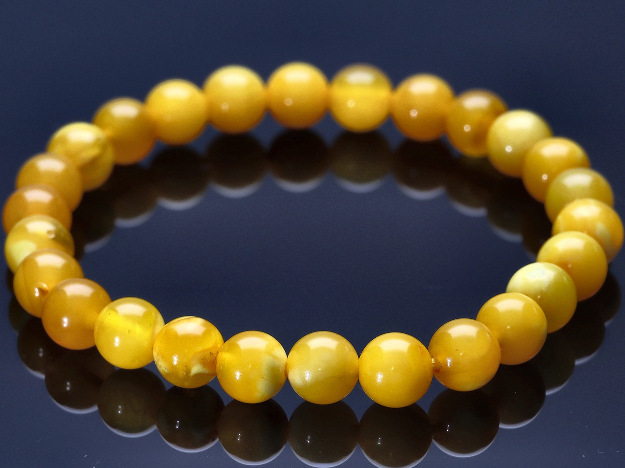 圧縮加工無し☆バルト海産☆蜂蜜色☆天然琥珀☆ブレスレット/天然 