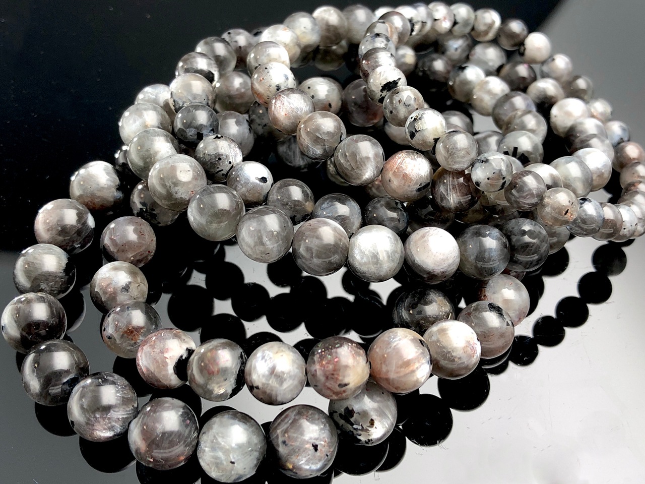 Èþ¤·¤¤¥·¥é¡¼¡úÅ·Á³ÀХ֥쥹¥ì¥Ã¥È/¥é¥ë¥Ó¥«¥¤¥È¡Ê·îĹÀÐÁ®Ä¹´ä/Larvikite¡Ë/¥é¥¦¥ó¥É/Ìó7mm/1ËÜ¡ÚÅ·Á³ÀÐ/¥Ñ¥ï¡¼¥¹¥È¡¼¥ó¡Û¡Ú¥¢¥á¥ê¥«¥Ä¡¼¥½¥ó¡¦¹á¹ÁŸ¼¨²ñ¡¦À¤³¦³ÆÃϽПÉÊÇ㤤ÉÕ¤±¡Û