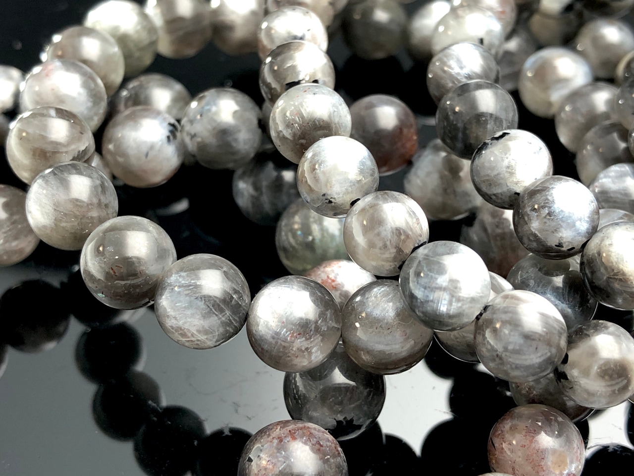 Èþ¤·¤¤¥·¥é¡¼¡úÅ·Á³ÀХ֥쥹¥ì¥Ã¥È/¥é¥ë¥Ó¥«¥¤¥È¡Ê·îĹÀÐÁ®Ä¹´ä/Larvikite¡Ë/¥é¥¦¥ó¥É/Ìó7mm/1ËÜ¡ÚÅ·Á³ÀÐ/¥Ñ¥ï¡¼¥¹¥È¡¼¥ó¡Û¡Ú¥¢¥á¥ê¥«¥Ä¡¼¥½¥ó¡¦¹á¹ÁŸ¼¨²ñ¡¦À¤³¦³ÆÃϽПÉÊÇ㤤ÉÕ¤±¡Û