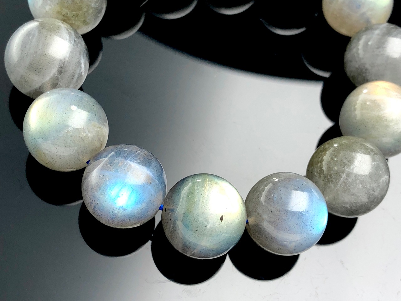 ��1��ʪ����̡�5A��󥯡�����Ū�ʸ����쥤��ܡ���å��󥹡����ʥ�����ŷ���Х֥쥹��å�/�쥤��ܡ���֥�ɥ饤��(Labradorite/�⳥Ĺ��)/�饦���/��14-15mm/1�ܡ�ŷ����/�ѥ���ȡ���ۡڥ���ꥫ�ġ����󡦹��Ÿ�����������Ͻ�Ÿ���㤤�դ���