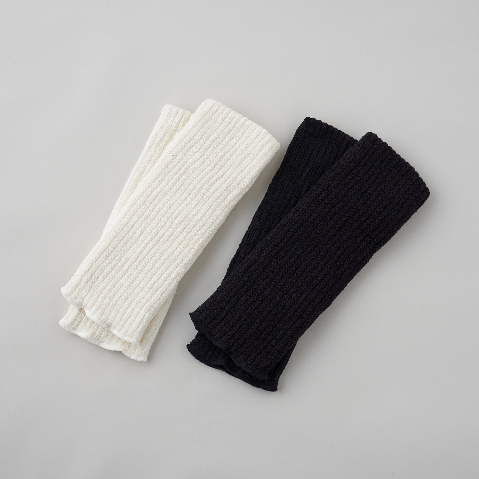 ガラ紡のレッグウォーマー 生成